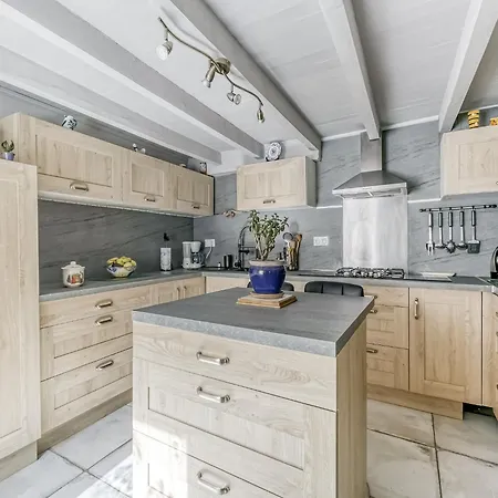 Charming In Heart Of Feriehus Dax
